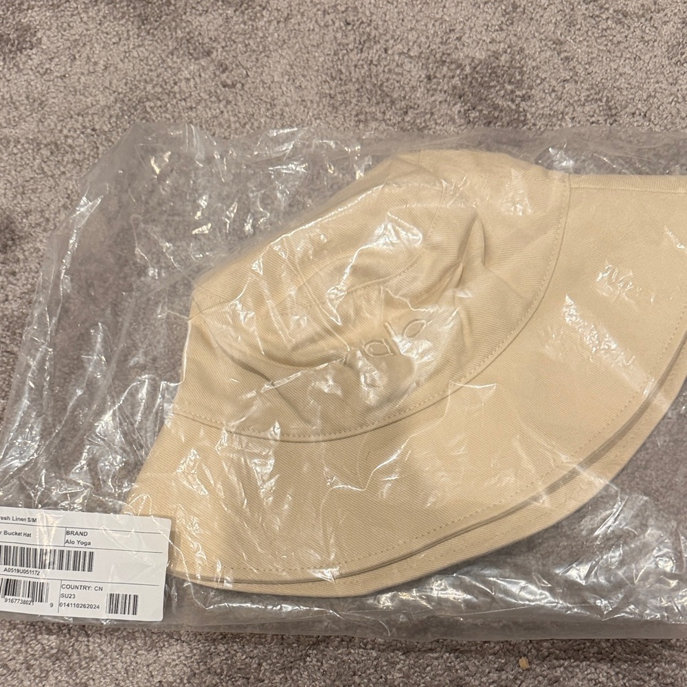ALO Yoga Fresh Linen Bucket Hat